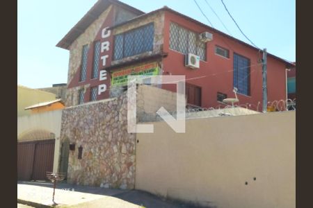 Casa à venda com 384m², 0 quarto e 10 vagas