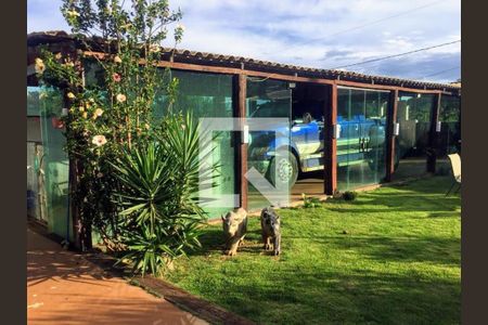 Casa de condomínio para alugar com 394m², 5 quartos e 6 vagas