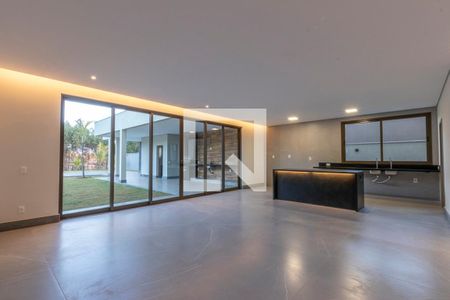 Cozinha de casa de condomínio à venda com 5 quartos, 492m² em Alphaville Lagoa dos Ingleses, Nova Lima