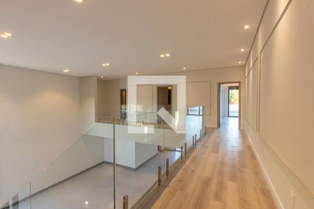 Circulação de casa de condomínio à venda com 5 quartos, 492m² em Alphaville Lagoa dos Ingleses, Nova Lima