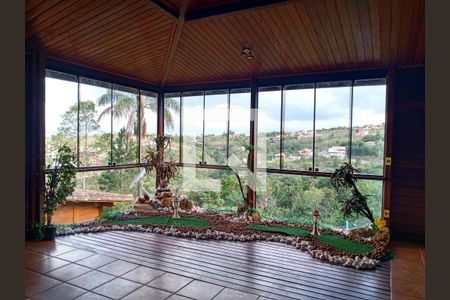 Casa de Condomínio à venda com 4 quartos, 390m² em Aconchego da Serra, Itabirito