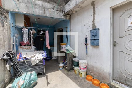 Casa à venda com 206m², 5 quartos e sem vaga Casa à venda com 206m², 5 quartos e sem vagaQuintal e lavanderia da Casa 3