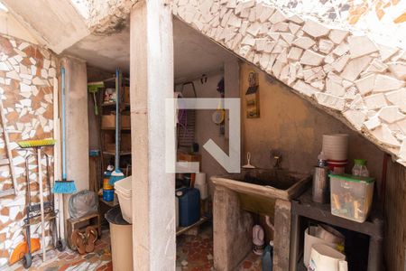 Casa à venda com 206m², 5 quartos e sem vaga Casa à venda com 206m², 5 quartos e sem vagaLavanderia da Casa 1