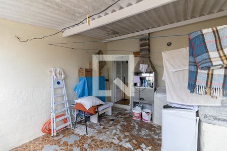 Casa à venda com 206m², 5 quartos e sem vaga Casa à venda com 206m², 5 quartos e sem vagaVaranda da Casa 2