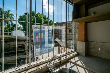 Apartamento à venda com 77m², 2 quartos e sem vagaCompre