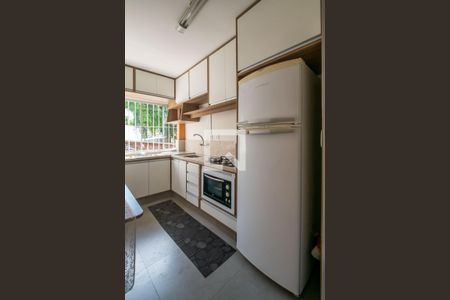 Apartamento à venda com 77m², 2 quartos e sem vagaCozinha e Área de Serviço