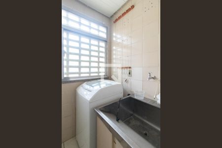 Apartamento para alugar com 74m², 2 quartos e 1 vagaCozinha e Área de Serviço