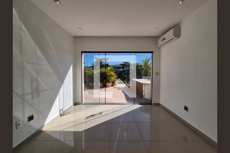 Sala de apartamento para alugar com 3 quartos, 205m² em Recreio dos Bandeirantes, Rio de Janeiro