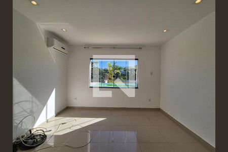 Quarto 1 de apartamento para alugar com 3 quartos, 205m² em Recreio dos Bandeirantes, Rio de Janeiro