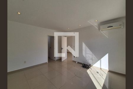 Quarto 1 de apartamento para alugar com 3 quartos, 205m² em Recreio dos Bandeirantes, Rio de Janeiro