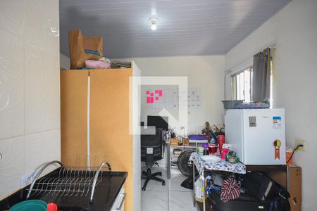 Cozinha de kitnet/studio para alugar com 1 quarto, 16m² em Jardim Novo Taboão, São Paulo