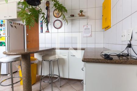 Apartamento à venda com 95m², 2 quartos e 1 vaga Apartamento à venda com 95m², 2 quartos e 1 vagaCozinha