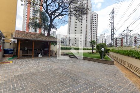 Apartamento à venda com 95m², 2 quartos e 1 vaga Apartamento à venda com 95m², 2 quartos e 1 vagaÁrea comum - Churrasqueira