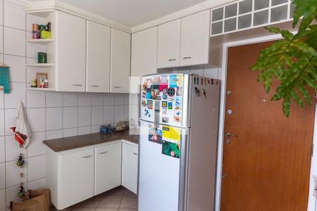 Apartamento à venda com 95m², 2 quartos e 1 vaga Apartamento à venda com 95m², 2 quartos e 1 vagaCozinha