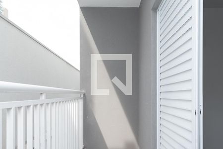 Varanda  de kitnet/studio para alugar com 1 quarto, 26m² em Centro, Guarulhos