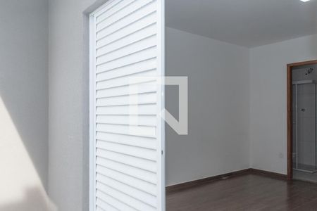 Varanda  de kitnet/studio para alugar com 1 quarto, 26m² em Centro, Guarulhos