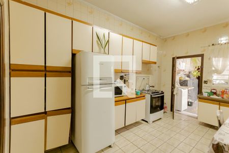 Casa à venda com 255m², 3 quartos e 2 vagasCozinha