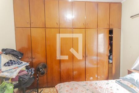 Casa à venda com 255m², 3 quartos e 2 vagasArmário