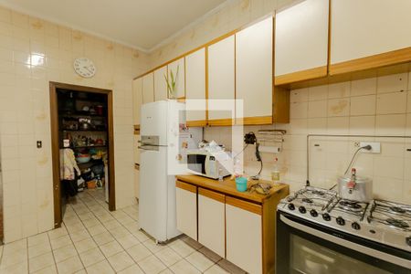 Casa à venda com 255m², 3 quartos e 2 vagasCozinha