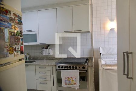 Apartamento à venda com 138m², 4 quartos e 3 vagasCozinha