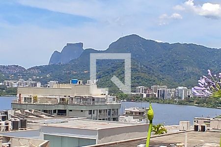 Apartamento à venda com 138m², 4 quartos e 3 vagasÁrea Comum - Playground vista