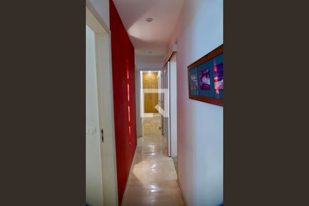 Corredor de apartamento à venda com 4 quartos, 138m² em Lagoa, Rio de Janeiro