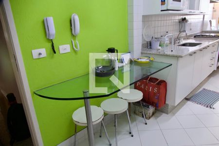 Apartamento à venda com 138m², 4 quartos e 3 vagasCozinha