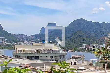 Apartamento à venda com 138m², 4 quartos e 3 vagasÁrea Comum - Playground vista