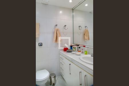 Apartamento à venda com 138m², 4 quartos e 3 vagasSuíte banheiro