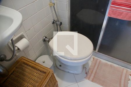 Apartamento à venda com 138m², 4 quartos e 3 vagasBanheiro serviço