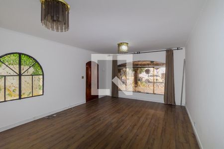 Sala de casa para alugar com 3 quartos, 152m² em Jardim Avelino, São Paulo