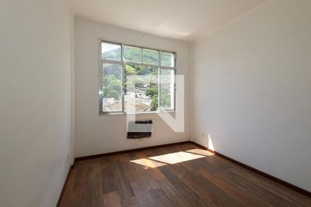 Suíte de apartamento à venda com 2 quartos, 82m² em Tijuca, Rio de Janeiro
