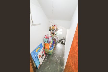 Armario Escada de casa à venda com 3 quartos, 125m² em Rio Pequeno, São Paulo
