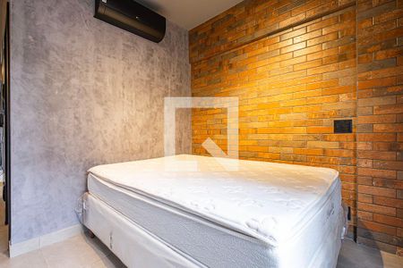 Quarto de apartamento à venda com 1 quarto, 30m² em Pinheiros, São Paulo