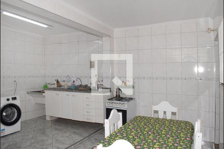 Casa à venda com 182m², 3 quartos e 2 vagasÁrea de Serviço