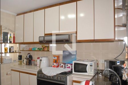 Casa à venda com 182m², 3 quartos e 2 vagasCozinha