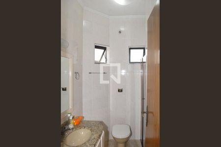 Casa à venda com 182m², 3 quartos e 2 vagasBanheiro 1