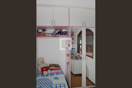 Casa à venda com 182m², 3 quartos e 2 vagasQuarto 2