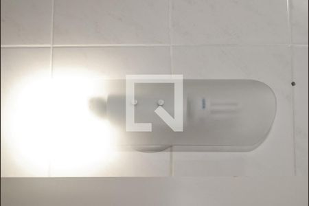 Casa à venda com 182m², 3 quartos e 2 vagasBanheiro 1