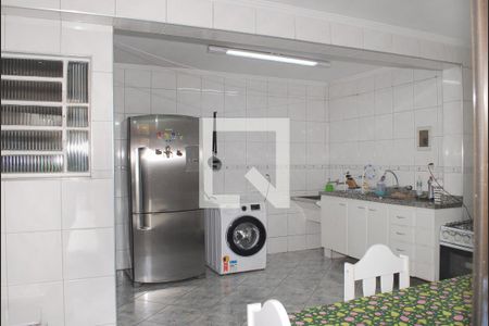 Casa à venda com 182m², 3 quartos e 2 vagasÁrea de Serviço