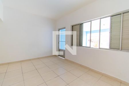 Sala de casa para alugar com 2 quartos, 130m² em Vila Nova Pauliceia, São Paulo