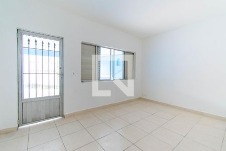 Sala de casa para alugar com 2 quartos, 130m² em Vila Nova Pauliceia, São Paulo