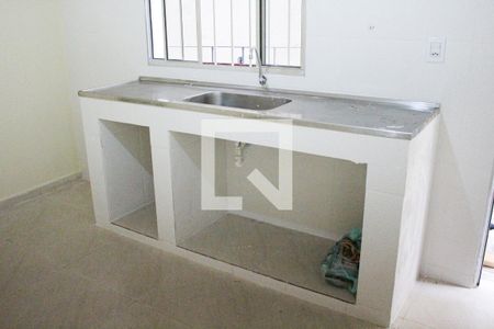 Casa para alugar com 60m², 1 quarto e sem vaga Casa para alugar com 60m², 1 quarto e sem vagaCozinha