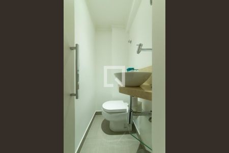 Apartamento à venda com 80m², 2 quartos e 1 vaga Apartamento à venda com 80m², 2 quartos e 1 vagaBanheiro