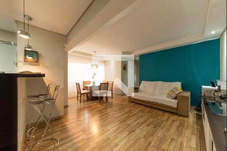 Apartamento à venda com 80m², 2 quartos e 1 vaga Apartamento à venda com 80m², 2 quartos e 1 vagaSala