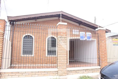 Casa à venda com 80m², 1 quarto e 2 vagasFachada