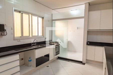 Casa para alugar com 82m², 2 quartos e 1 vagaCozinha