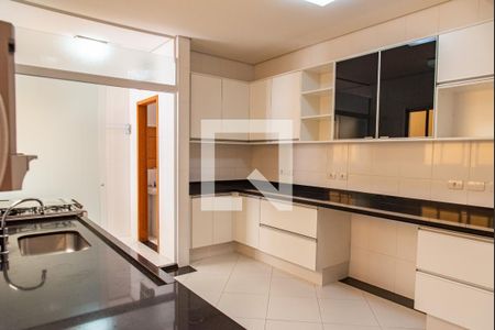 Casa para alugar com 82m², 2 quartos e 1 vagaCozinha