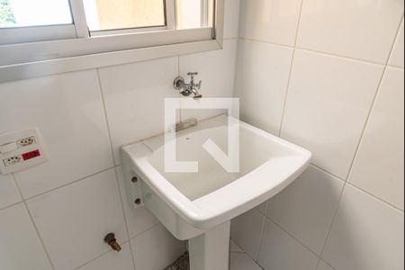 Casa para alugar com 82m², 2 quartos e 1 vagaÁrea de serviço