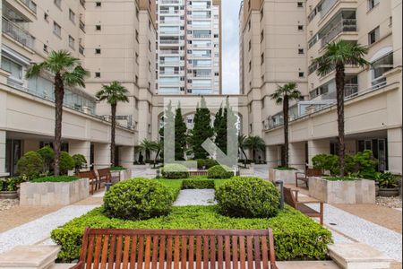 Apartamento para alugar com 150m², 3 quartos e 2 vagas Apartamento para alugar com 150m², 3 quartos e 2 vagasÁrea comum